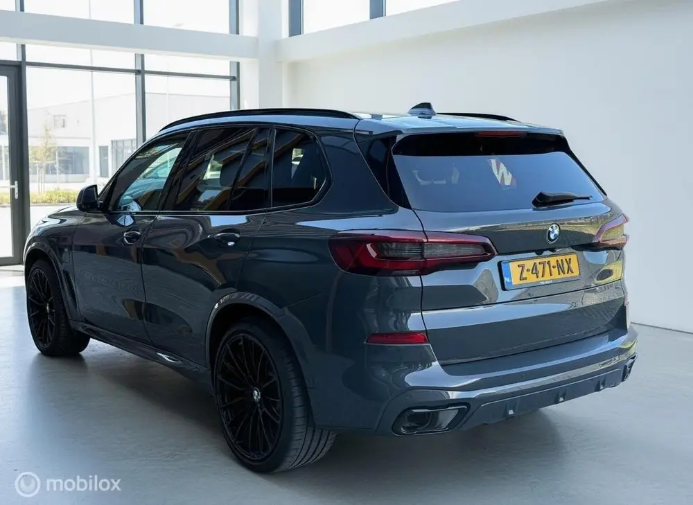 BMW X5 xDrive45e High Exe M-Sport Pano uit 2021, foto 3