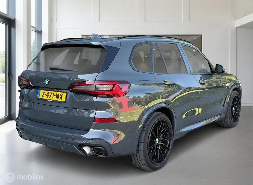 BMW X5 xDrive45e High Exe M-Sport Pano uit 2021, foto 5