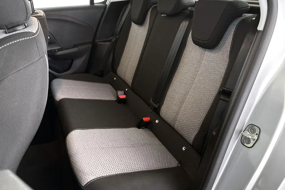 Opel Corsa 1.2 Edition Camera Apple CarPlay Dodehoek uit 2024, foto 8