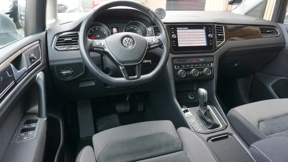Volkswagen Golf Sportsvan 1.5 TSI 150pk DSG Highline LED Nav uit 2019, foto 8