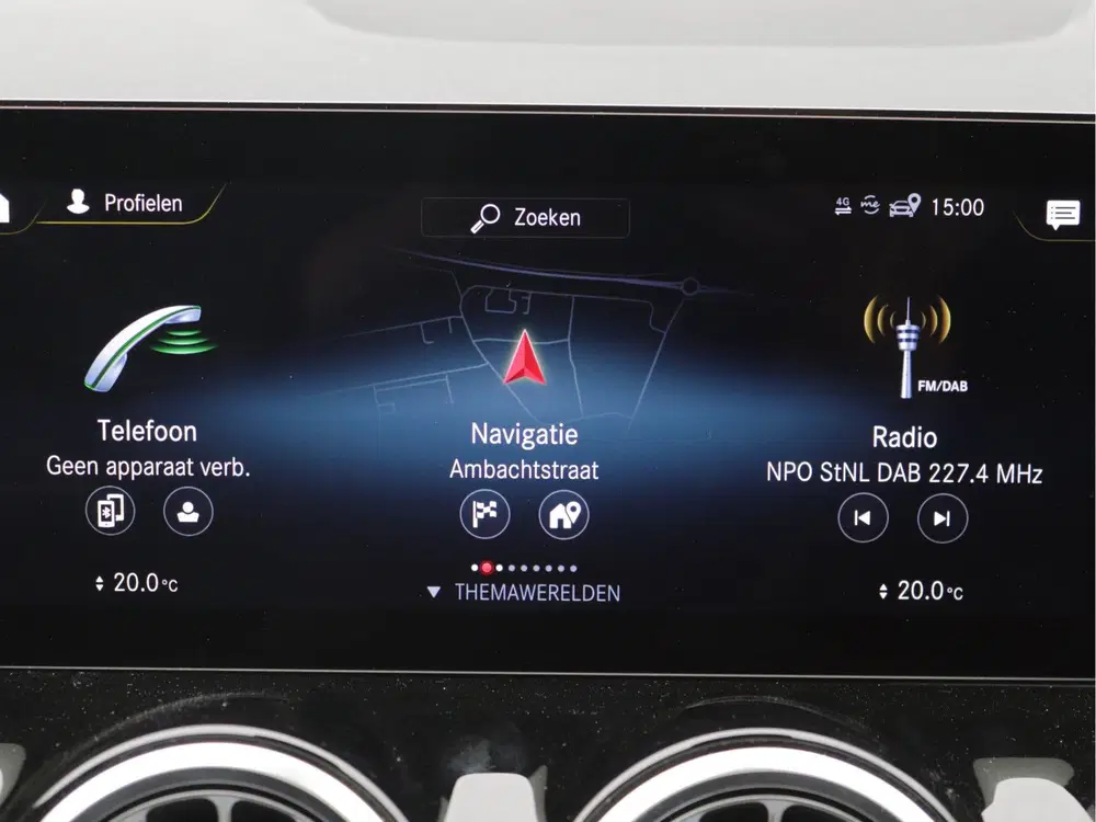 Mercedes-Benz EQA 250 Pano uit 2022, foto 19