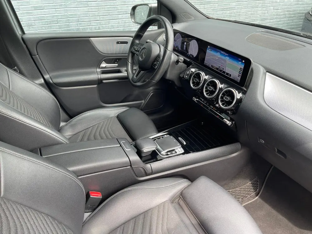 Mercedes-Benz B-Klasse B180 136PK 7G-DCT Automaat Business Soluti uit 2019, foto 16