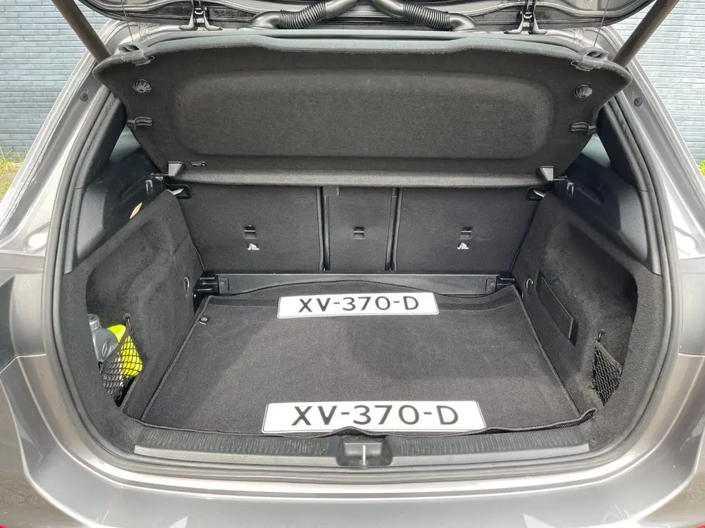 Mercedes-Benz B-Klasse B180 136PK 7G-DCT Automaat Business Soluti uit 2019, foto 17