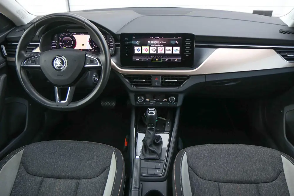 Skoda Scala 1.0 TSI 115pk DSG Business Edition | Navigatie | uit 2019, foto 5