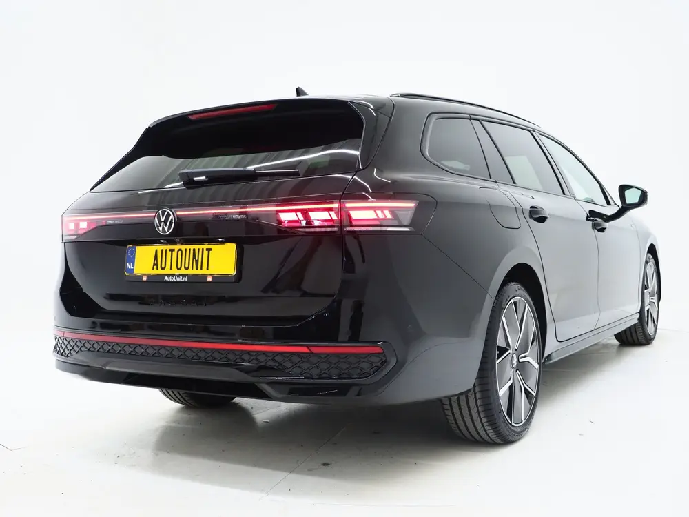 Volkswagen Passat Variant 1.5 eHybrid R-Line | 5 Jaar Garant uit 2025, foto 9
