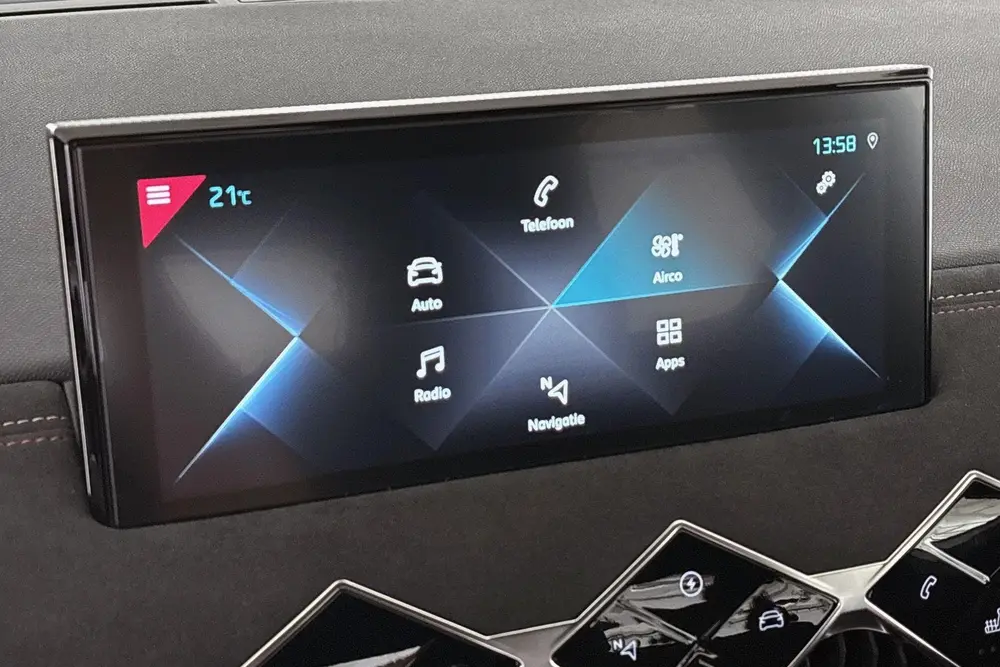 DS Automobiles 3 Crossback DS 3 Crossback E-Tense Performance Line+ 50 kWh Stoelverwarm uit 2022, foto 13
