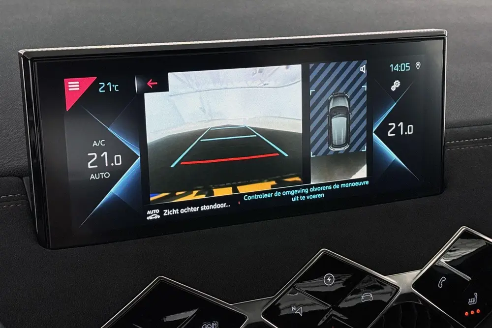 DS Automobiles 3 Crossback DS 3 Crossback E-Tense Performance Line+ 50 kWh Stoelverwarm uit 2022, foto 16