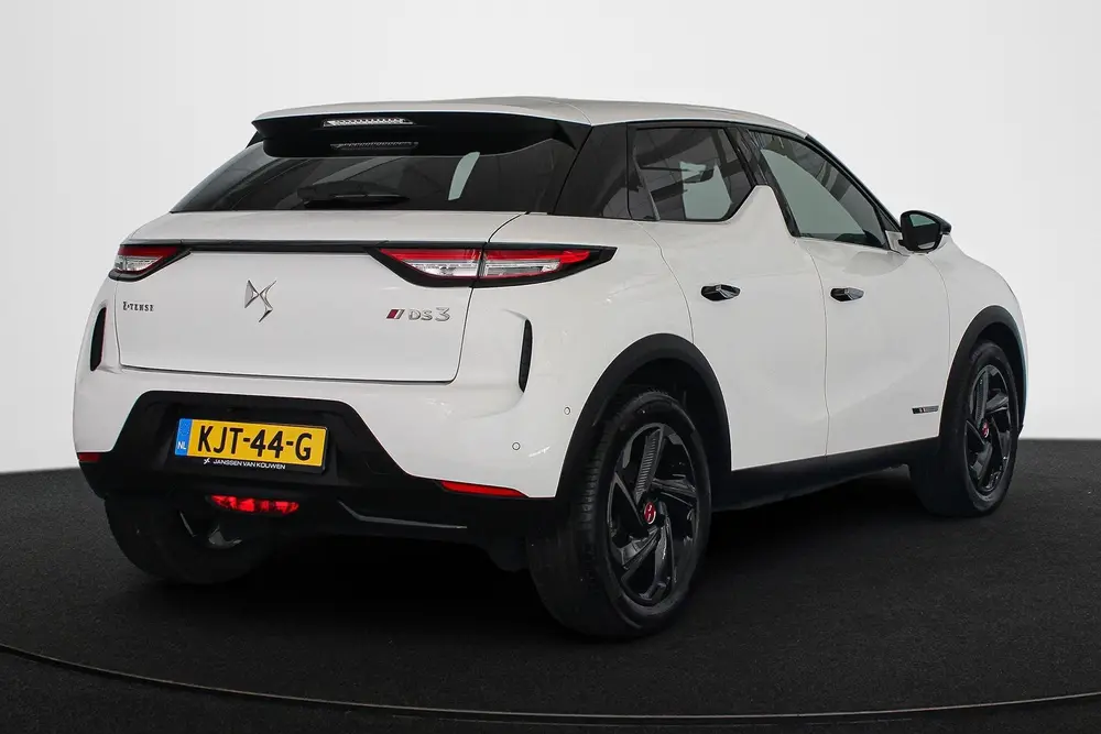 DS Automobiles 3 Crossback DS 3 Crossback E-Tense Performance Line+ 50 kWh Stoelverwarm uit 2022, foto 3