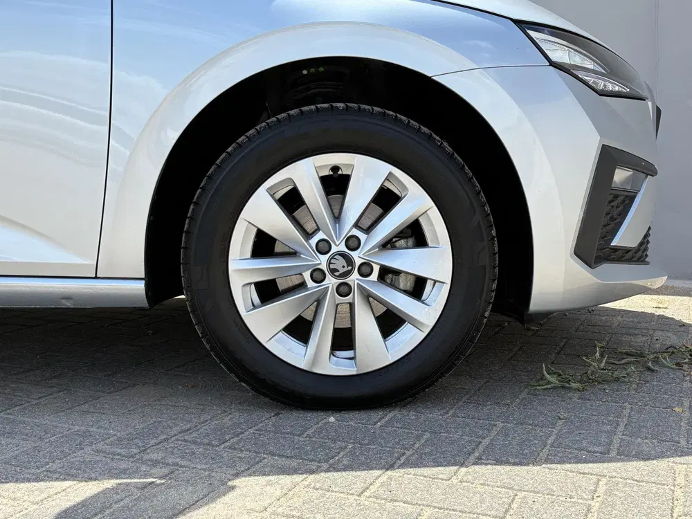 Skoda Scala 1.0 TSI DSG Automaat Selection uit 2025, foto 12