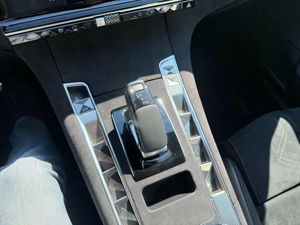 DS Automobiles DS 7 DS 7 E-Tense 225 Performance Line uit 2023, foto 18