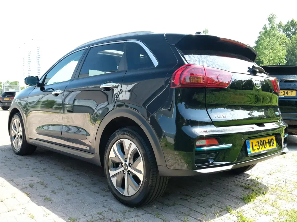 Kia Niro DynamicPlusLine 64 kWh uit 2021, foto 4