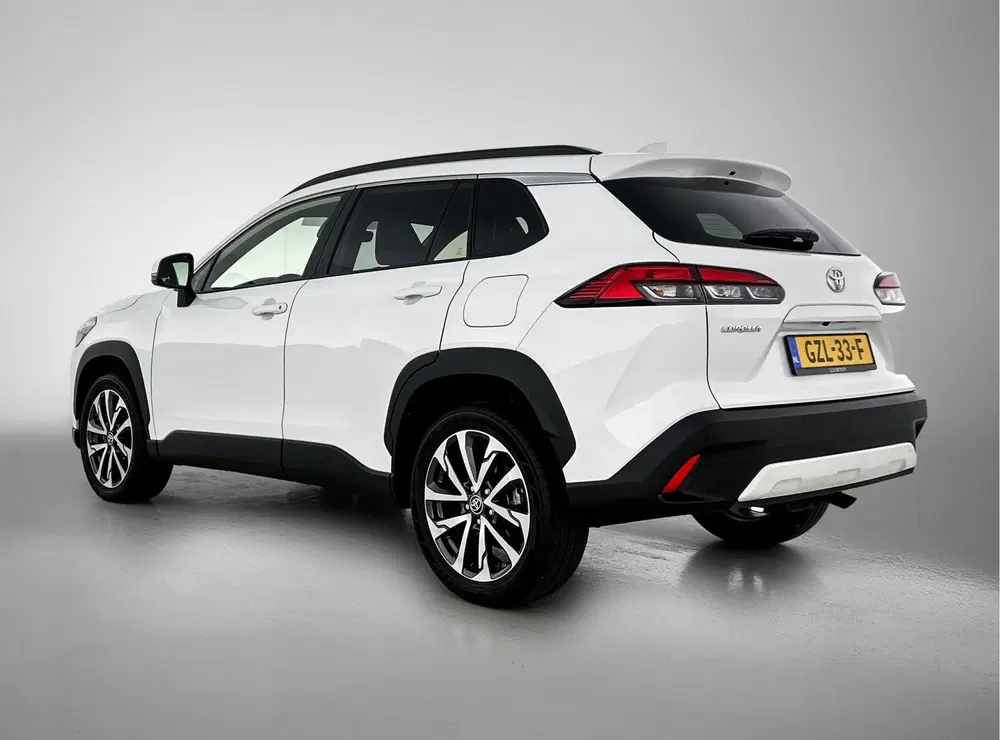 Toyota Corolla Cross Hybrid 140 Style l Navigatie l Parkeers uit 2025, foto 14