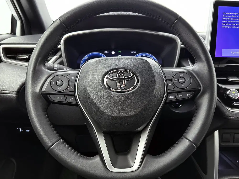 Toyota Corolla Cross Hybrid 140 Style l Navigatie l Parkeers uit 2025, foto 18
