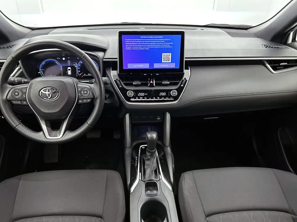 Toyota Corolla Cross Hybrid 140 Style l Navigatie l Parkeers uit 2025, foto 4