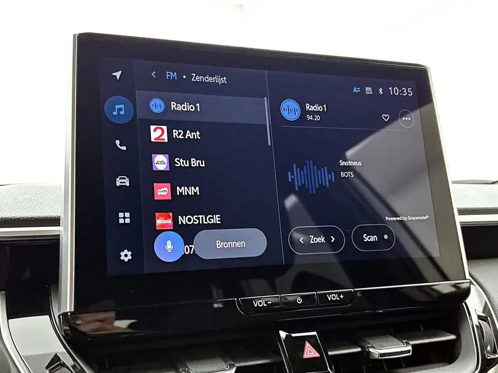 Toyota Corolla Cross Hybrid 140 Style l Navigatie l Parkeers uit 2025, foto 9