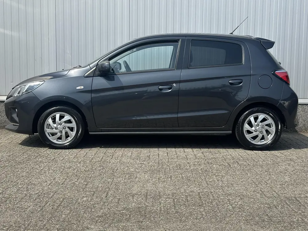 Mitsubishi Space Star 1.2 Dynamic uit 2023, foto 9