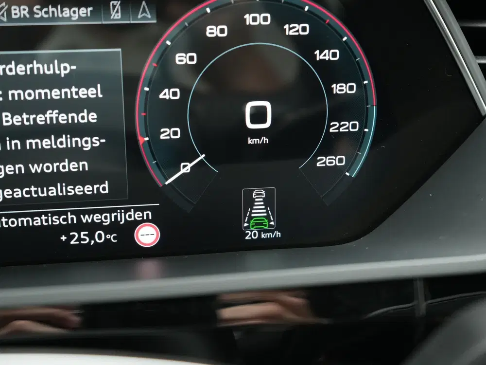 Audi Q8 e-tron 55 Quattro S Line 114 kWh 408pk Dealer O.H uit 2024, foto 11