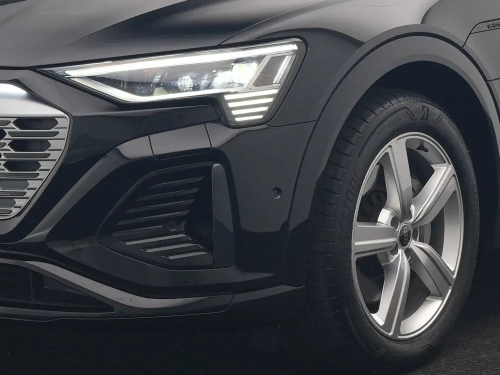 Audi Q8 e-tron 55 Quattro S Line 114 kWh 408pk Dealer O.H uit 2024, foto 7