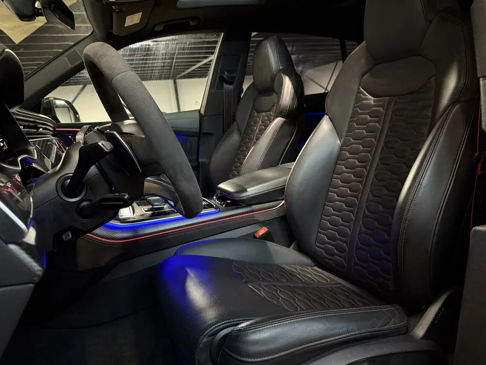 Audi RS Q8 4.0 TFSI quattro Keramisch uit 2020, foto 11