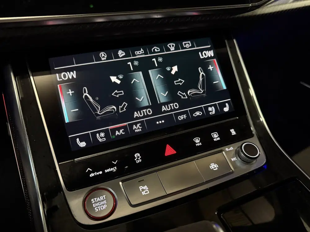 Audi RS Q8 4.0 TFSI quattro Keramisch uit 2020, foto 16