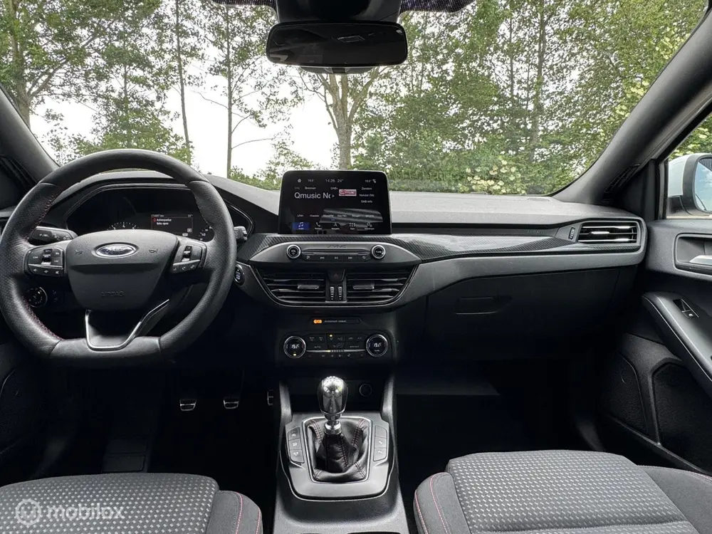 Ford Focus Wagon Focus 1.0 EcoBoost | ST Line | CarPlay | Led | uit 2019, foto 10