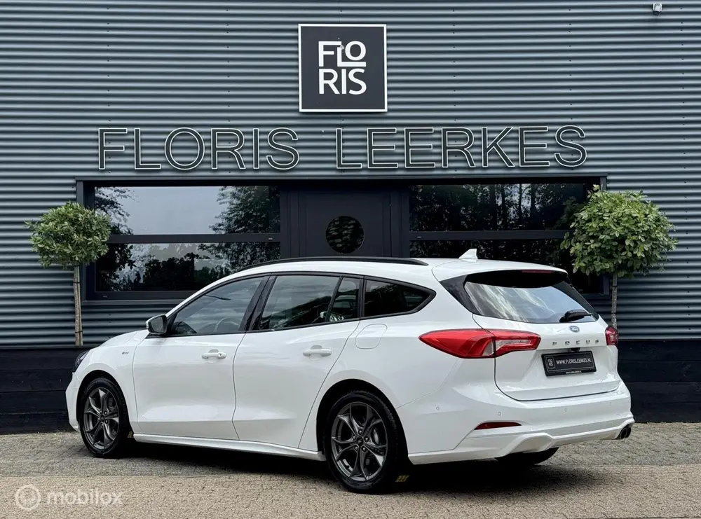 Ford Focus Wagon Focus 1.0 EcoBoost | ST Line | CarPlay | Led | uit 2019, foto 3