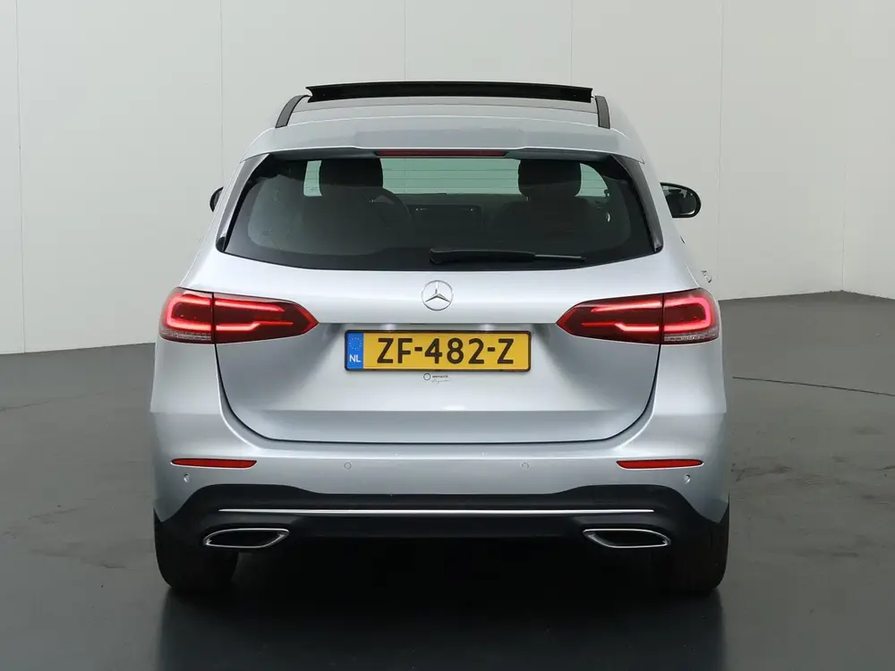 Mercedes-Benz B-Klasse 180 uit 2019, foto 4