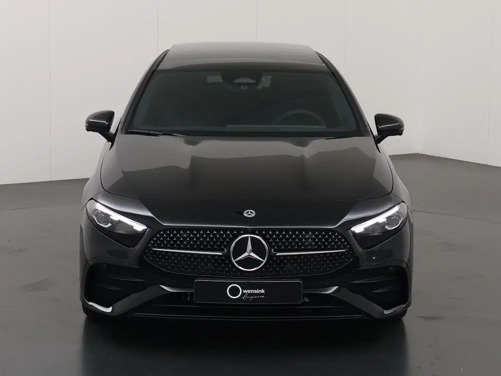 Mercedes-Benz A-Klasse 180 Business Solution AMG uit 2025, foto 3
