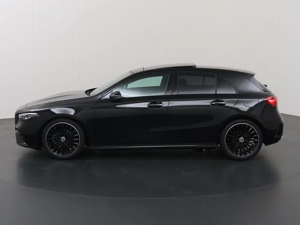Mercedes-Benz A-Klasse 180 Business Solution AMG uit 2025, foto 5