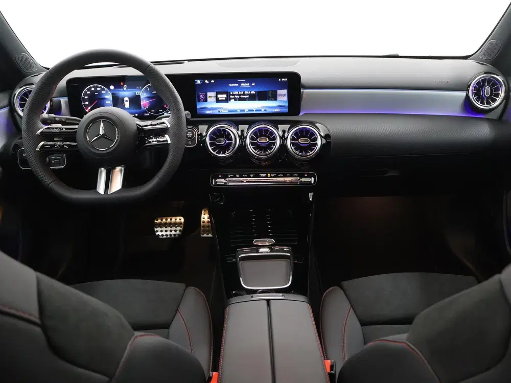 Mercedes-Benz A-Klasse 180 Business Solution AMG uit 2025, foto 8