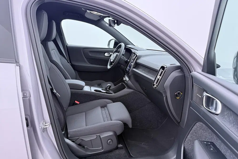 Volvo EX40 Single Motor Extended Range Plus 82 kWh uit 2026, foto 5