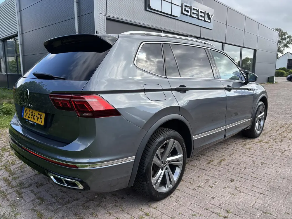 Volkswagen Tiguan Allspace 1.5 TSI R-Line Business+ 7p. 150 uit 2023, foto 5