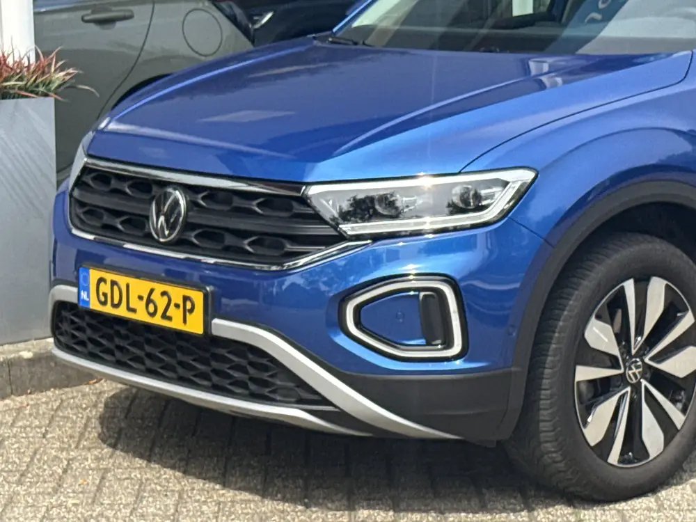 Volkswagen T-Roc 1.5 TSI 150PK Move DSG - Standkachel | Came uit 2023, foto 19