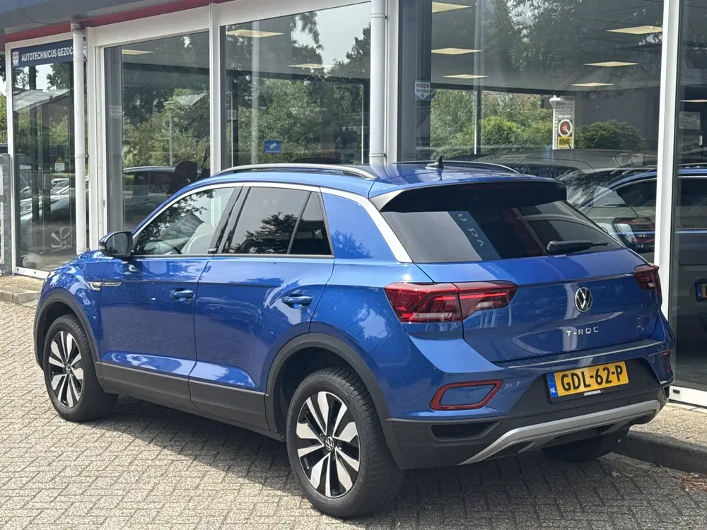 Volkswagen T-Roc 1.5 TSI 150PK Move DSG - Standkachel | Came uit 2023, foto 4