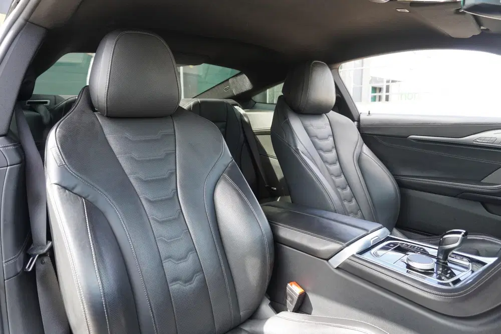 BMW 8-serie M850i 530pk xDrive High Executive uit 2022, foto 12