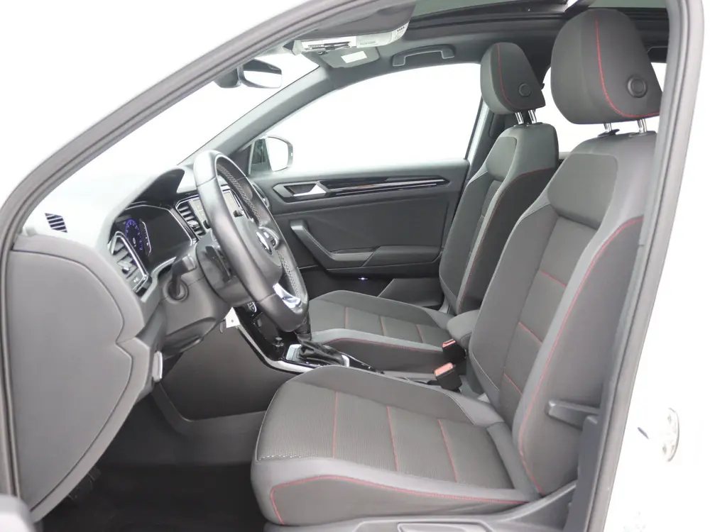 Volkswagen T-Roc 1.5 TSI Sport Pano, Trekhaak, Camera, Stoel uit 2021, foto 10