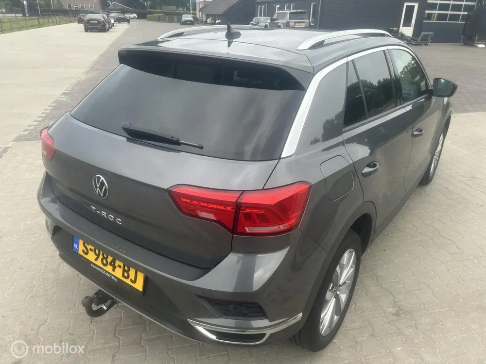 Volkswagen T-Roc 1.5 TSI Style Business uit 2021, foto 4