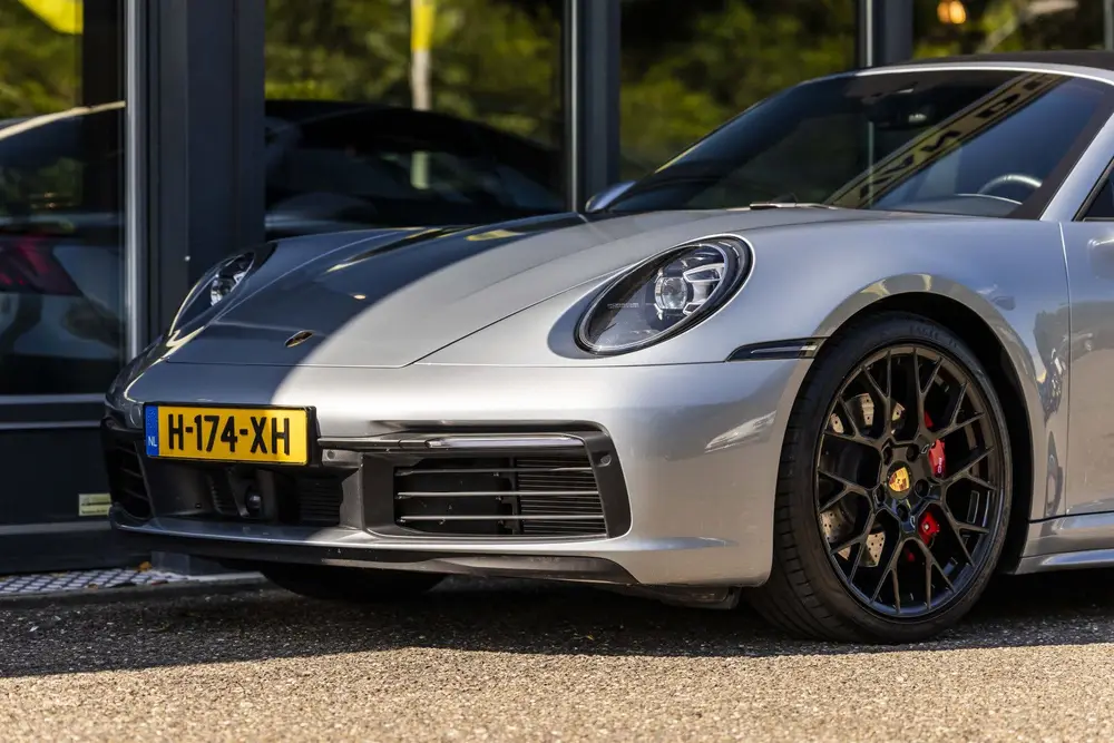 Porsche 911 3.0 Carrera 4 S Sport Chrono NL geleverd uit 2020, foto 11