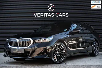 BMW 5-serie 520i M-Sport Pro 208PK uit 2025