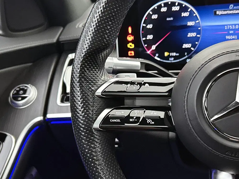 Mercedes-Benz S-Klasse 580 e AMG Line uit 2022, foto 17