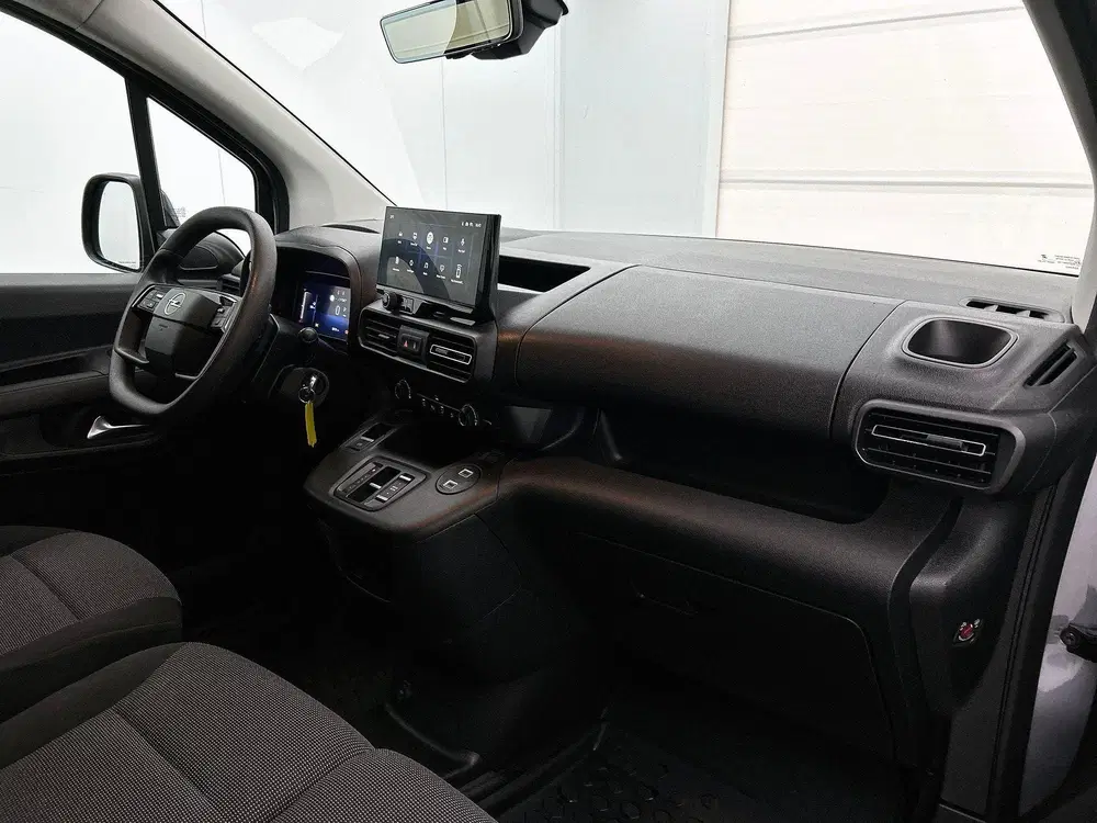 Opel Combo 1.5 BlueHDi 130PK L2 Automaat Apple Carpla uit 2024, foto 18