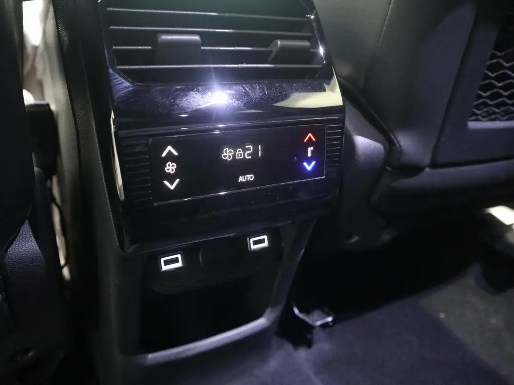 Peugeot 5008 1.2 Hybrid 145 GT 7p STOEL- EN STUURVERWAR uit 2025, foto 11
