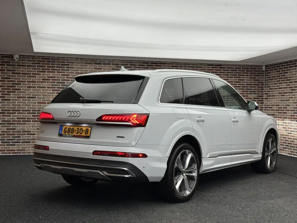 Audi Q7 55 TFSI quattro Pro Line Plus 7 zits uit 2021, foto 2