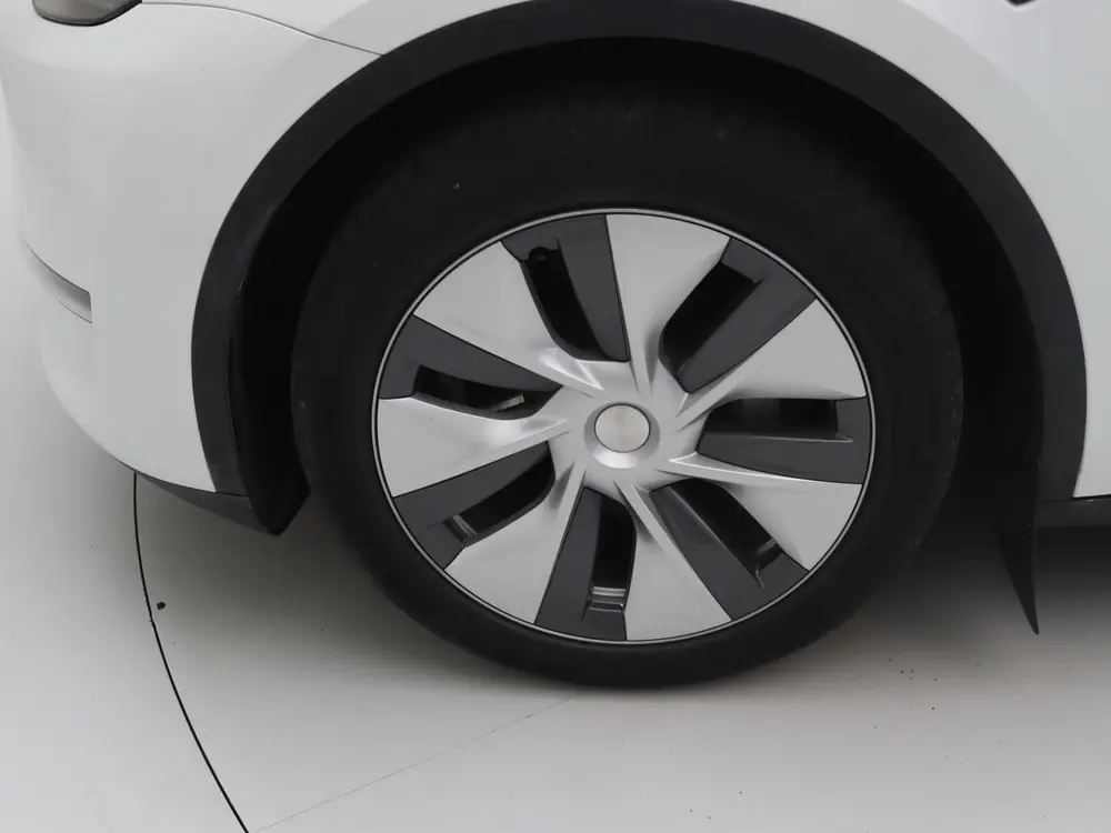 Tesla Model Y Long Range AWD 75kWh 351pk 94.1% SoH [ AMD uit 2022, foto 11