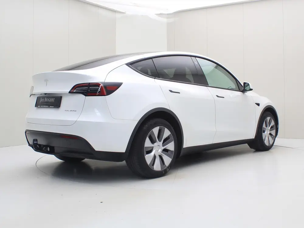 Tesla Model Y Long Range AWD 75kWh 351pk 94.1% SoH [ AMD uit 2022, foto 2