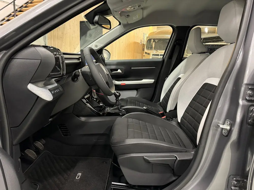 Citroën C3 Citroen C3 1.2 Turbo 100PK MAX ECC CAMERA uit 2025, foto 4
