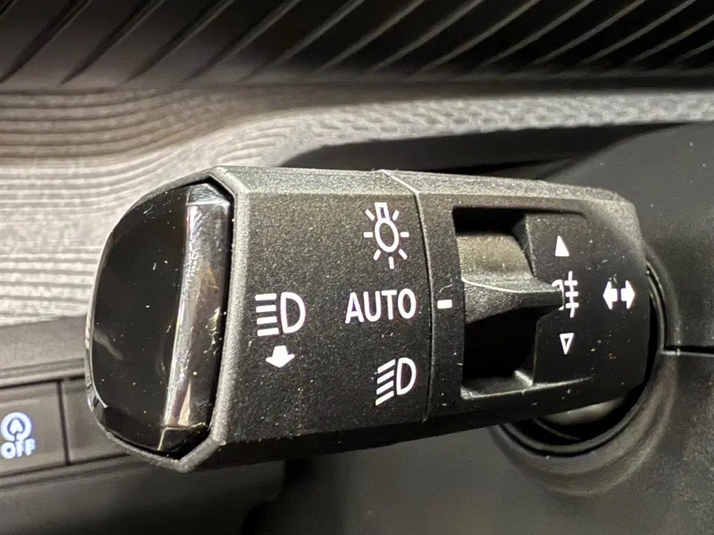 Citroën C3 Citroen C3 1.2 Turbo 100PK MAX ECC CAMERA uit 2025, foto 17