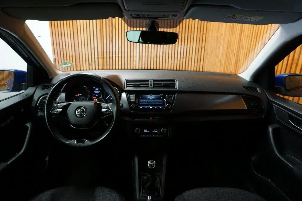 Skoda Fabia 1.0 TSI BUSINESS EDTION uit 2021, foto 11