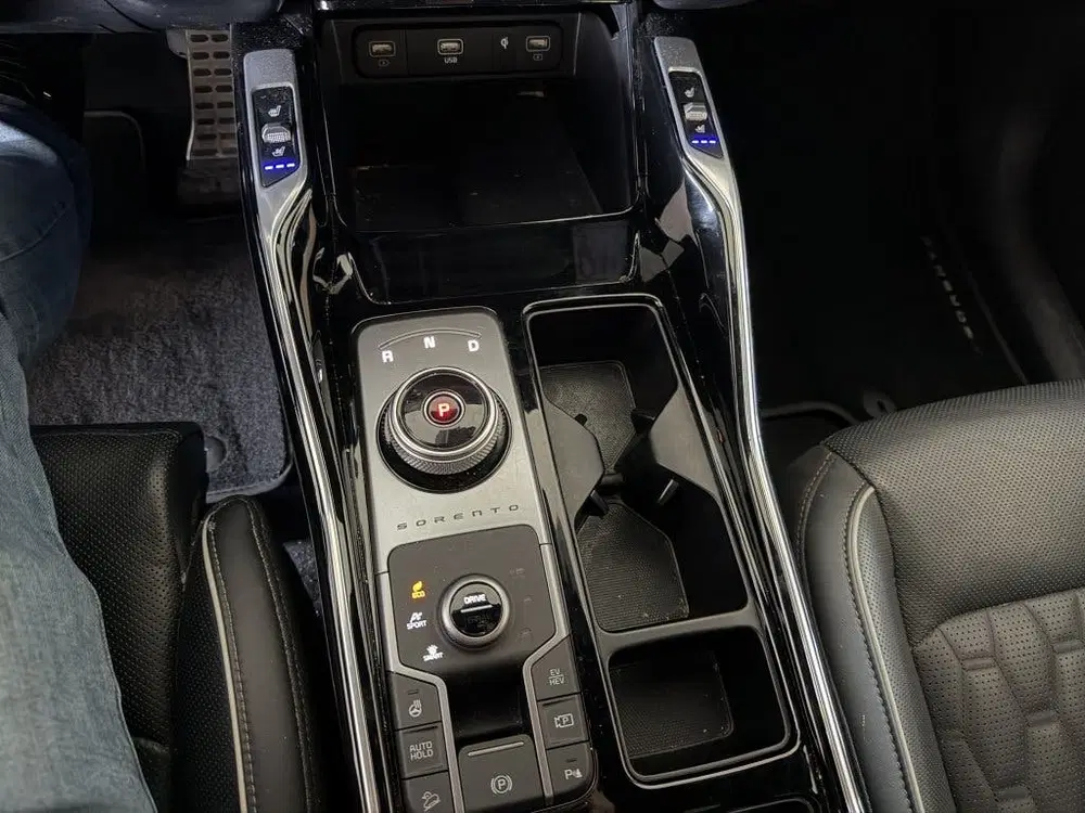 Kia Sorento 1.6 T-GDI Plug-in Hybrid 4WD ExecutiveLine uit 2023, foto 12