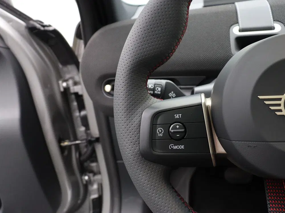 Mini Aceman John Cooper Works + M Pakket uit 2026, foto 12